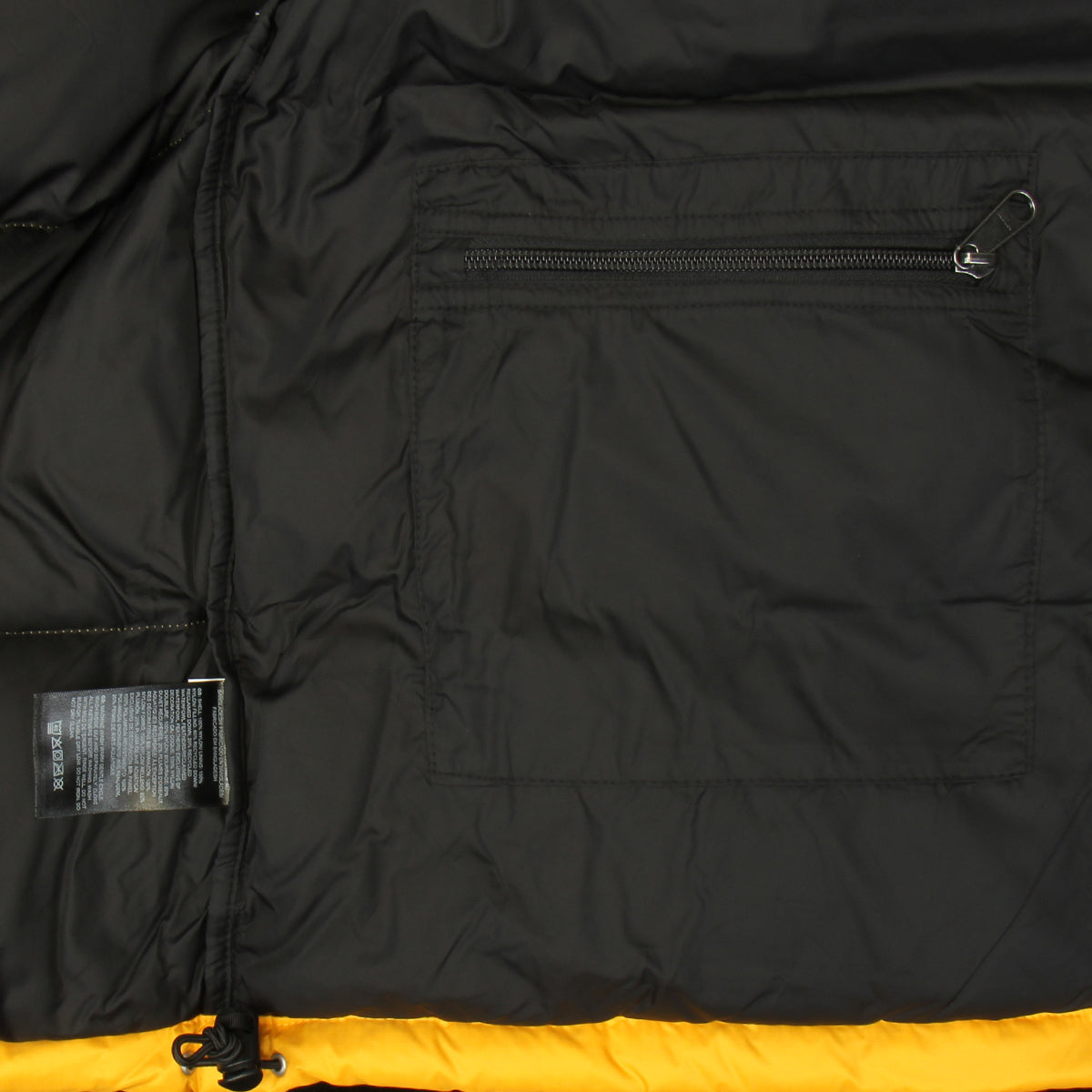 The North Face - 1996 Retro Nuptse Jacket
Style # NF0A3C8DGO81
Color : Summit Gold / TNF Black