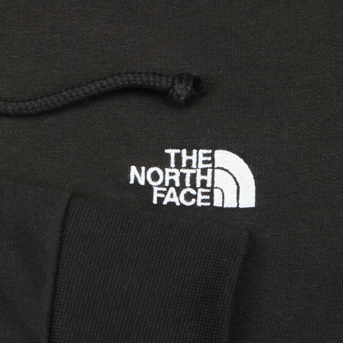 The North Face - Evolution Simple Dome Hoodie
Style # NF0A8CWMJK31
Color : TNF Black