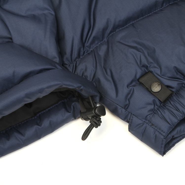 The North Face - 1996 Retro Nuptse Jacket
Style # NF0A3C8DGOE1
Color : Summit Navy / TNF Black / Recycled Nylon Down