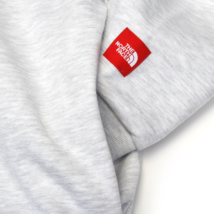 The North Face - Redbox Sweatshirt
Style # NF0A8EFZE041