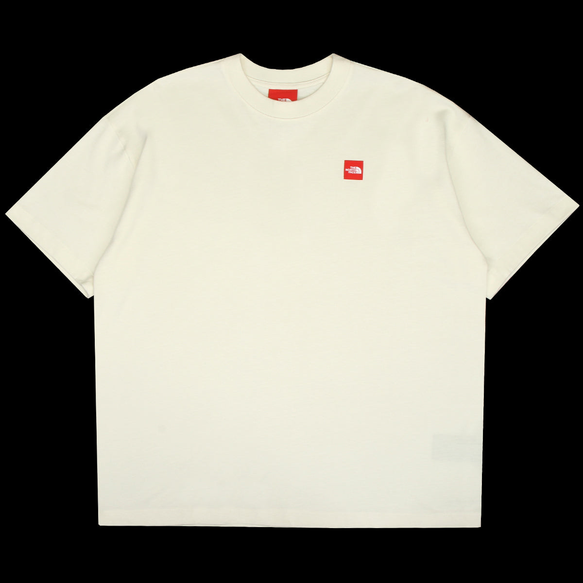 The North Face - Redbox T-Shirt
Style # NF0A8EG5QLI1
Color : White Dune