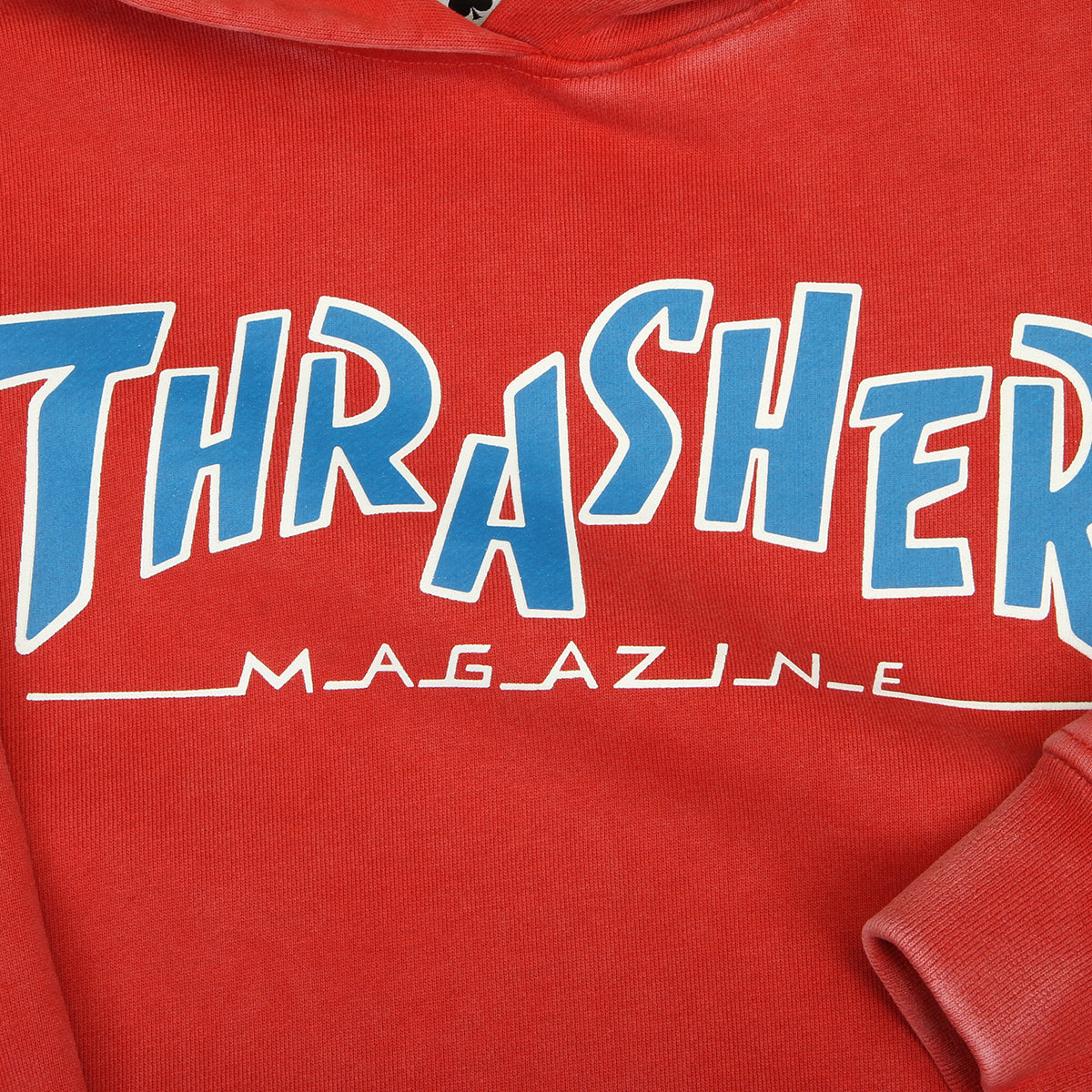 Thrasher - Parra Mag Hoodie
Color : Red
