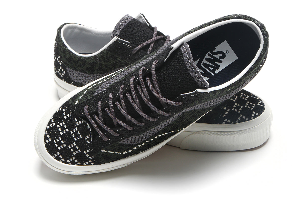 Vans - LX Old Skool 36 EK
Style # VN000EFKEMU1
Color : Cheetah / Dried Kelp