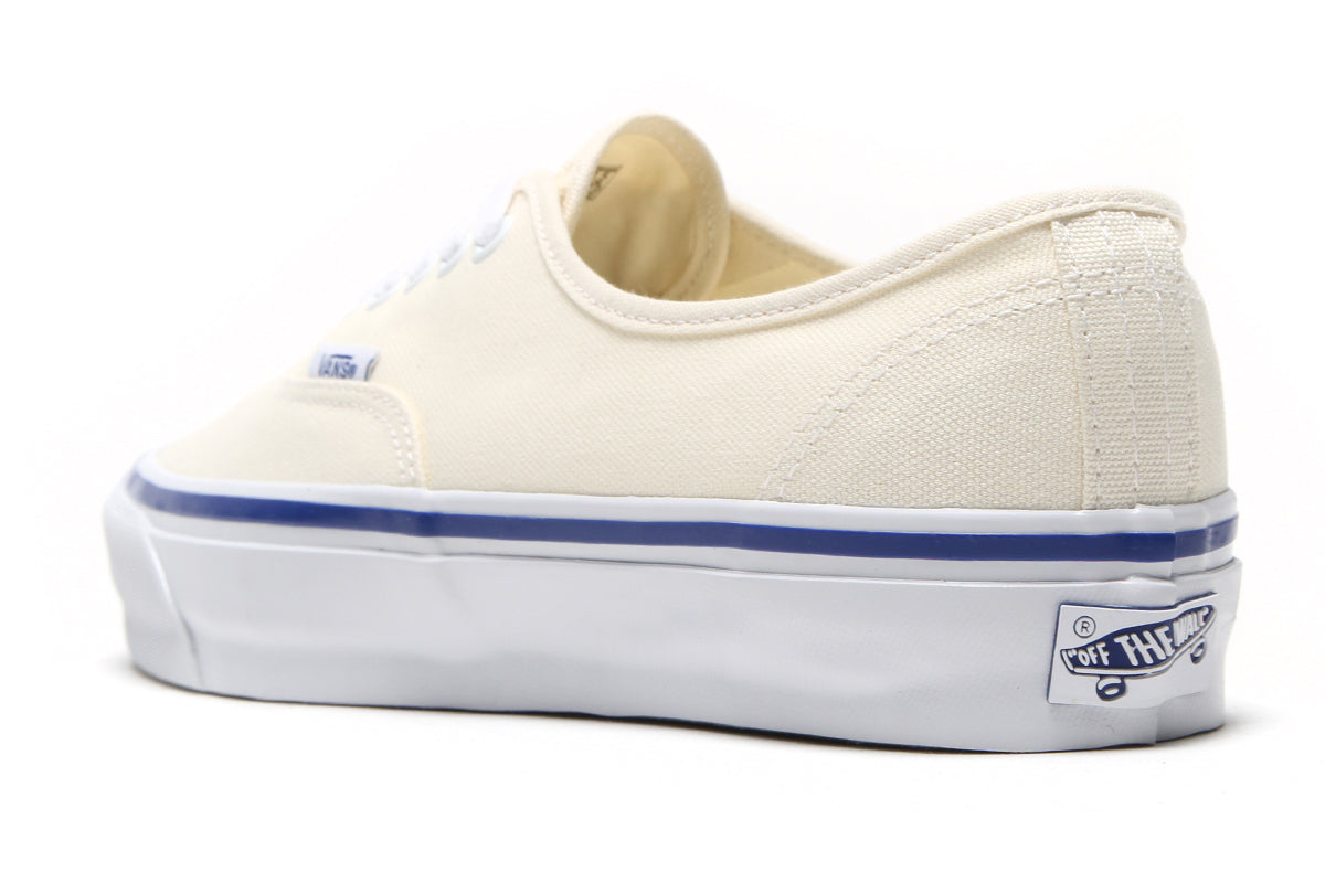 Vans OTW - LX Authentic Reissue 44 LX
Style # VN000CQAOFW1
Color : Off White