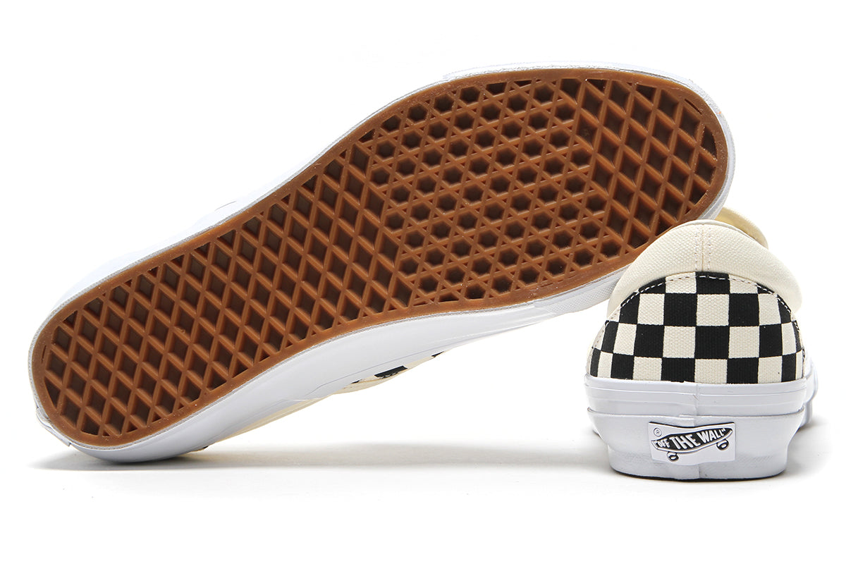 Vans OTW - LX Slip-On Reissue 98 LX
Style # VN000CSE2BO1
Color : Checkerboard
