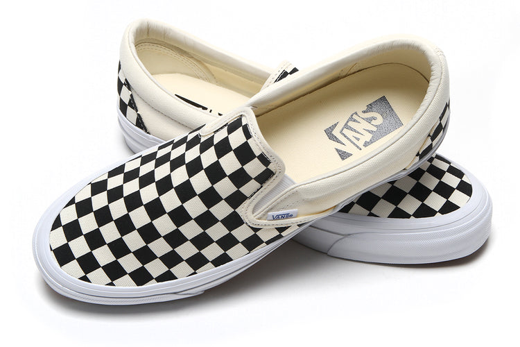 Vans OTW - LX Slip-On Reissue 98 LX
Style # VN000CSE2BO1
Color : Checkerboard