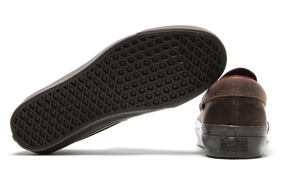 Vans OTW - LX Loafer 53
Style # VN000VATDMV1
Color : Hardware Potting Soil