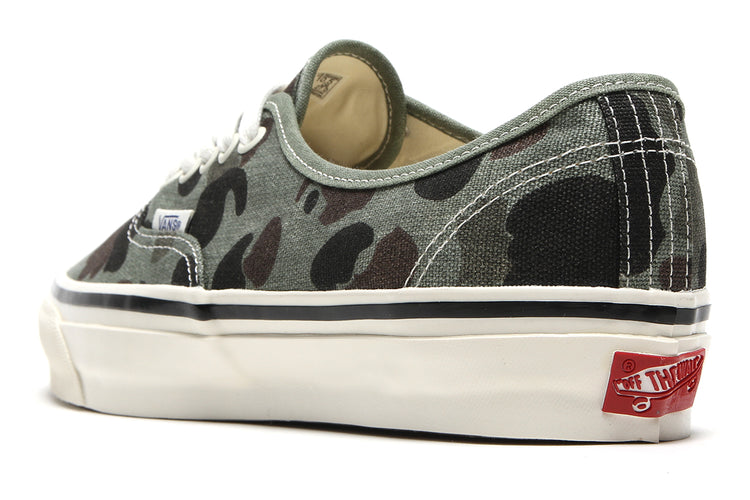 Vans OTW - LX Authentic 44
Style # VN000EBNCX31
Color : Duck Camo Green