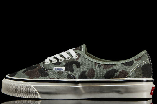 Vans OTW - LX Authentic 44
Style # VN000EBNCX31
Color : Duck Camo Green