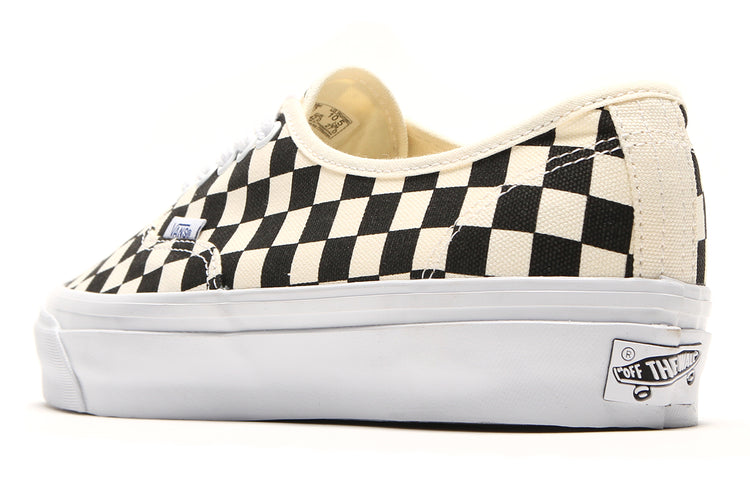 Vans OTW - LX Authentic Reissue 44 LX
Style # VN000CQA2BO1
Color : Checkerboard Black