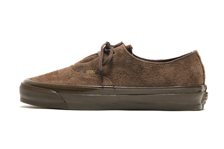 Vans OTW - LX Authentic Ease
Style # VN000EHFFST1
Color : Vintage Cocoa