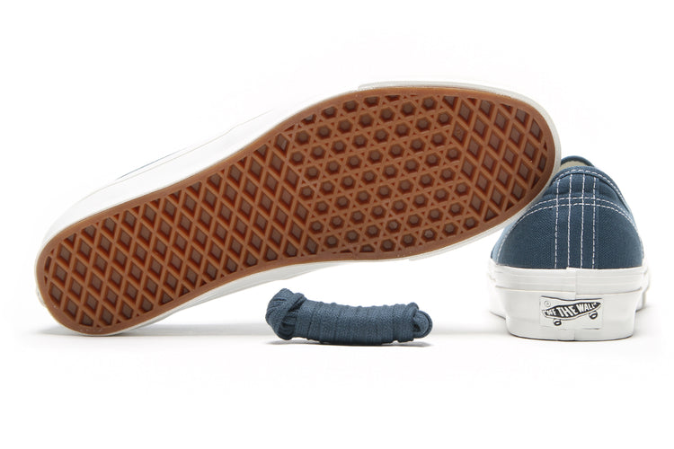 Vans OTW - LX Authentic 44
Style # VN000D9N12S1
Color : Stargazer