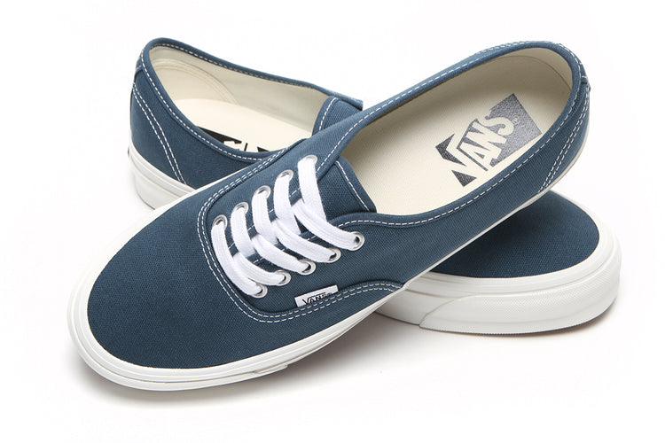 Vans OTW - LX Authentic 44
Style # VN000D9N12S1
Color : Stargazer