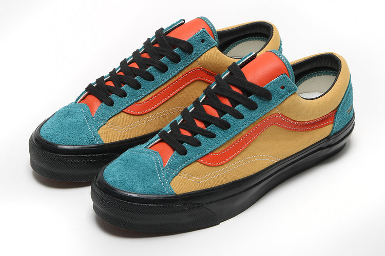 Vans OTW Old Skool 36 x Julian Klincewicz
Style # VN000DC0UXM1
Color : Mango