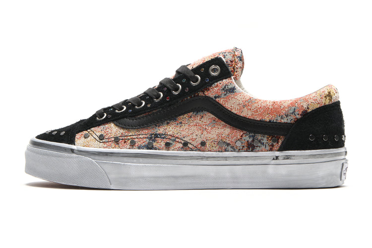 Vans OTW - LX Old Skool 36
Style # VN000E8VBML1
Color : Floral Rivets Black / Multi