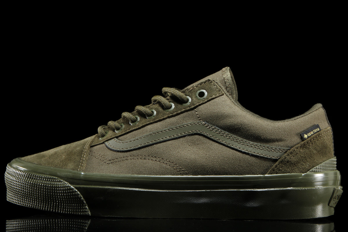 Vans OTW - LX Old Skool GTX
Style # VN000Z3DFR11
Color : Mossy Olive