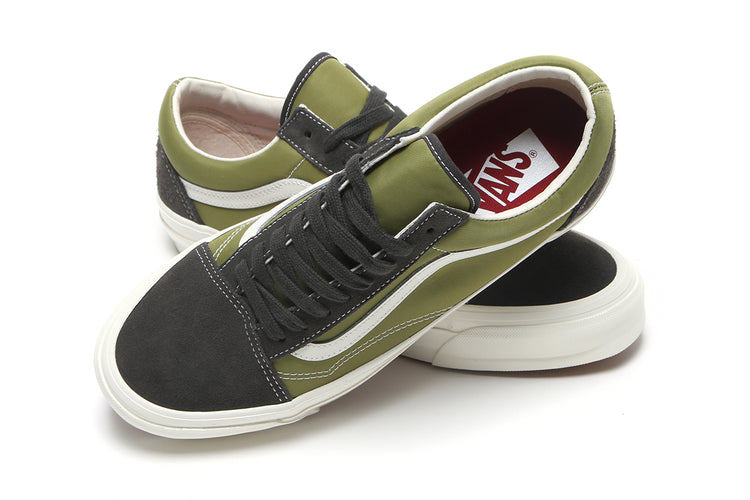 Vans OTW - LX Classic Slip-On 98
Style # VN000D9PCHW1
Color : Creme Brule