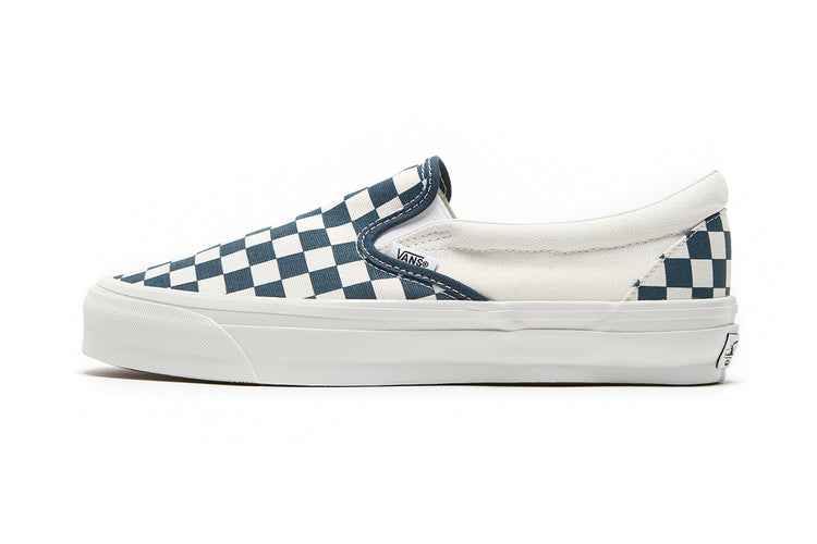 Vans OTW - LX Classic Slip-On 98
Style # VN000D9P12S1
Color : Checkerboard Stargazer