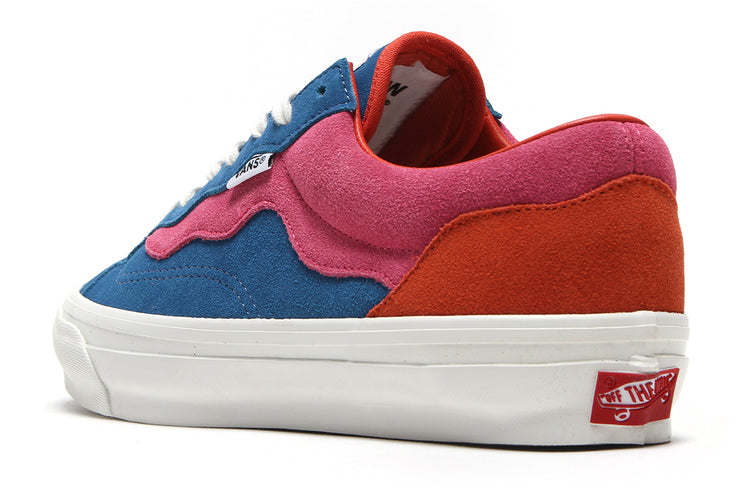 Vans OTW - Old Skool 36 x Parra
Style # VN000Y11HFC1
Color : Midnight / Carmine