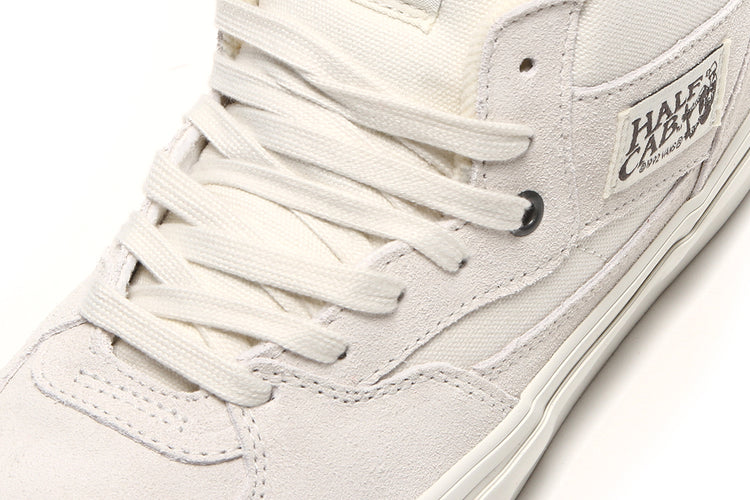 Vans - Skate Half Cab
Style # VN0A5FCDCDA1
Color : Marshmallow / White