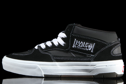 Vans - Skate Half Cab Wafflecup
Style # VN000D9ZBA21
Color : Black / White