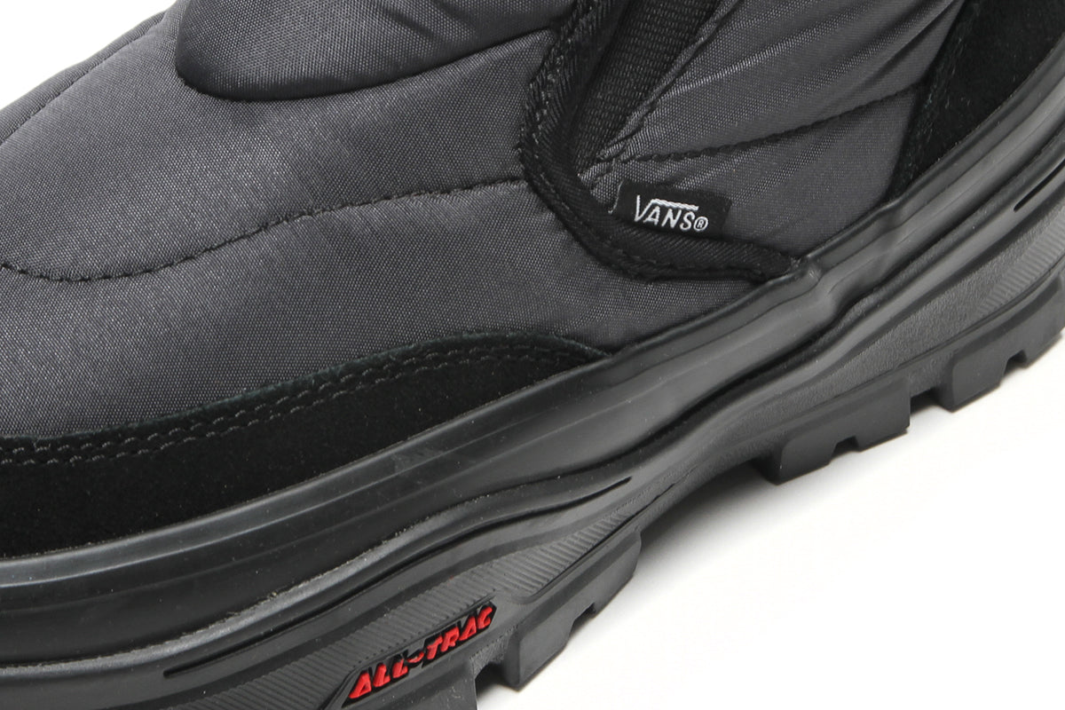 Vans - Mid-Slip Puff
Style # VN0010W1BKA1
Color : Black