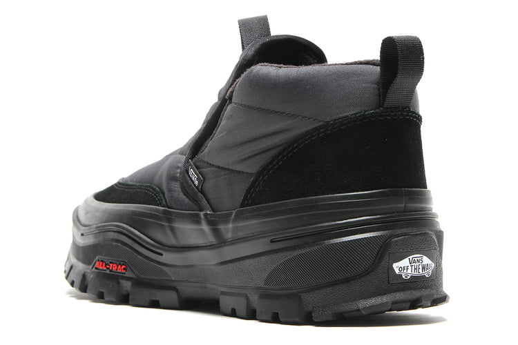 Vans - Mid-Slip Puff
Style # VN0010W1BKA1
Color : Black