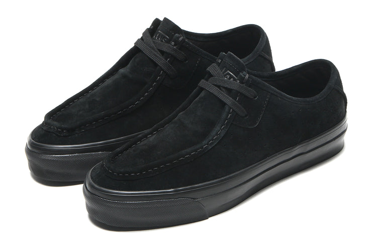 Vans - LX SF Moc Low
Style # VN000Z3XBKA1
Color : Black / Black