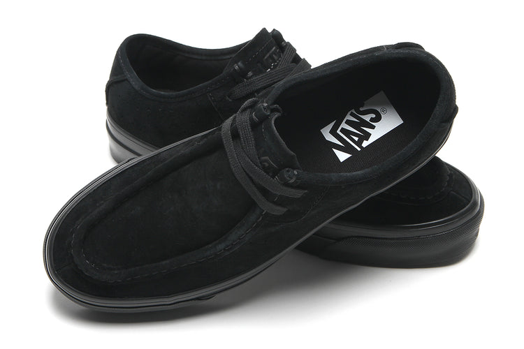 Vans - LX SF Moc Low
Style # VN000Z3XBKA1
Color : Black / Black
