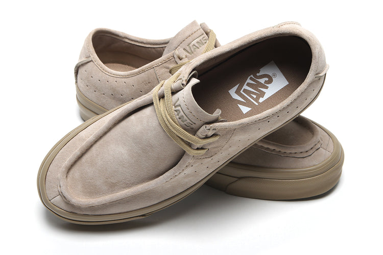 Vans - LX SF Moc Low
Style # VN000Z3XICX1
Color : Light Brown / Brown