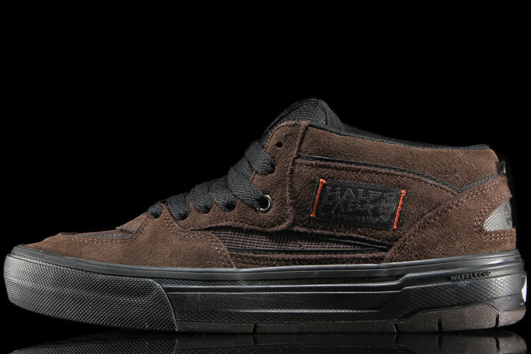 Vans - Skate Half Cab Wafflecup
Style # VN000D9ZY491
Color : Brown / Black