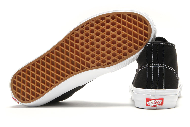 Vans - Skate Authentic Mid
Style # VN000EEQY281
Color : Black / White