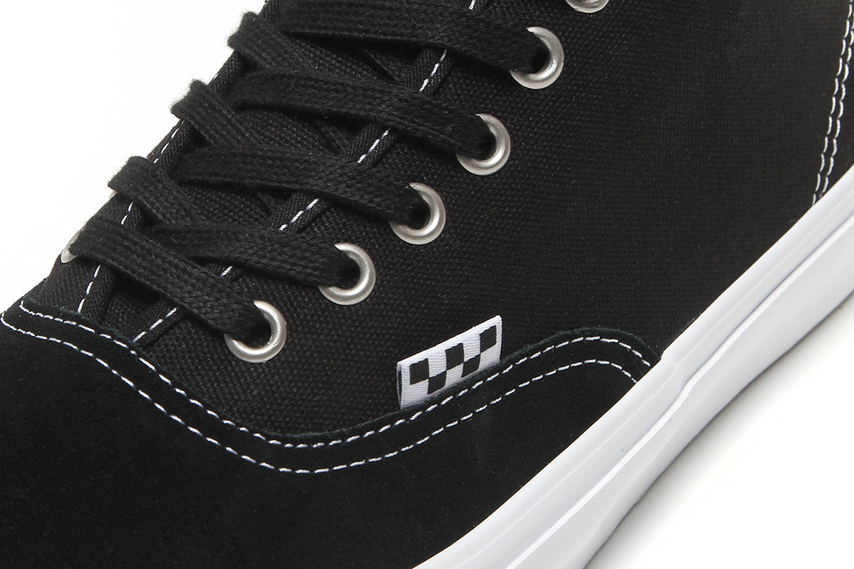 Vans - Skate Authentic Mid
Style # VN000EEQY281
Color : Black / White