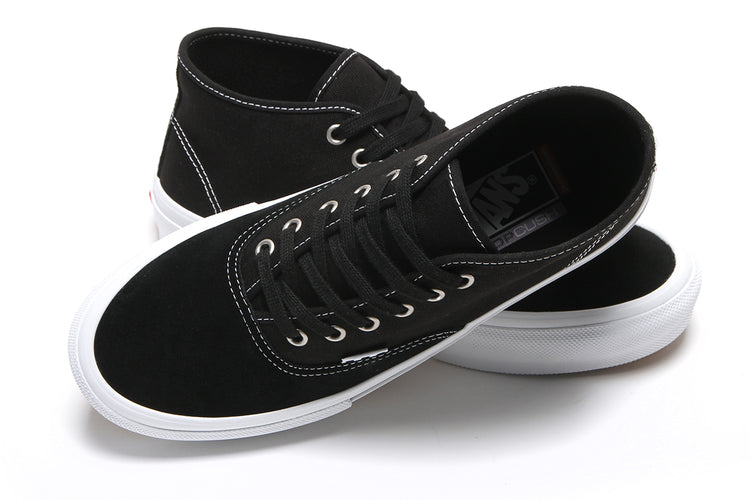 Vans - Skate Authentic Mid
Style # VN000EEQY281
Color : Black / White