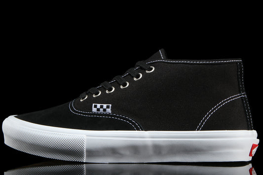 Vans - Skate Authentic Mid
Style # VN000EEQY281
Color : Black / White