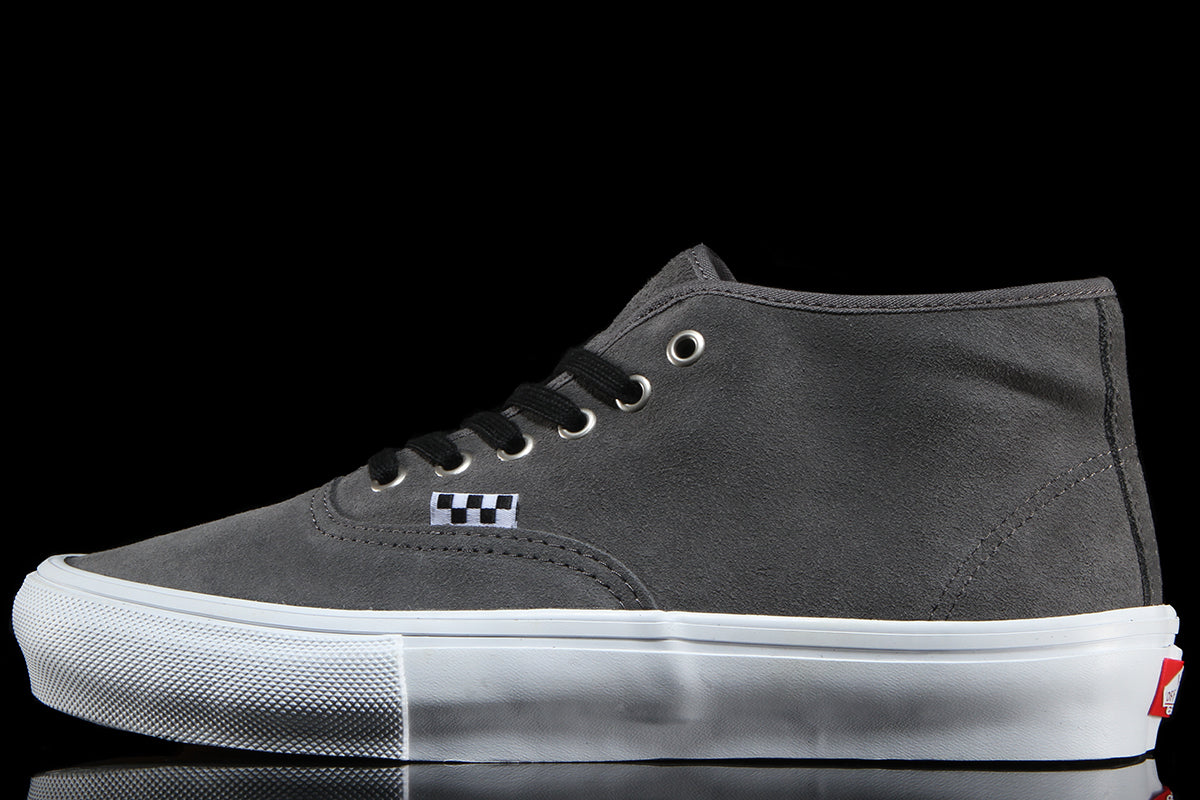 Vans - Skate Authentic Mid
Style # VN000EJSPWT1
Color : Pewter