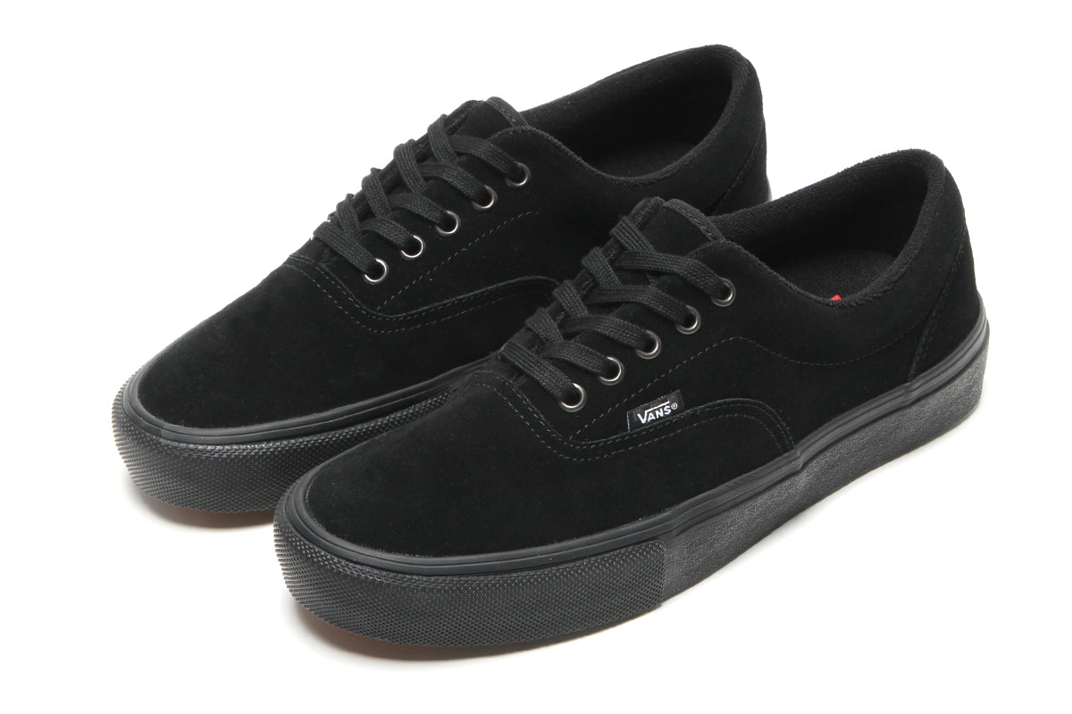 Vans - Skate Era
Style # VN000ECRBKA1
Color : Black / Black