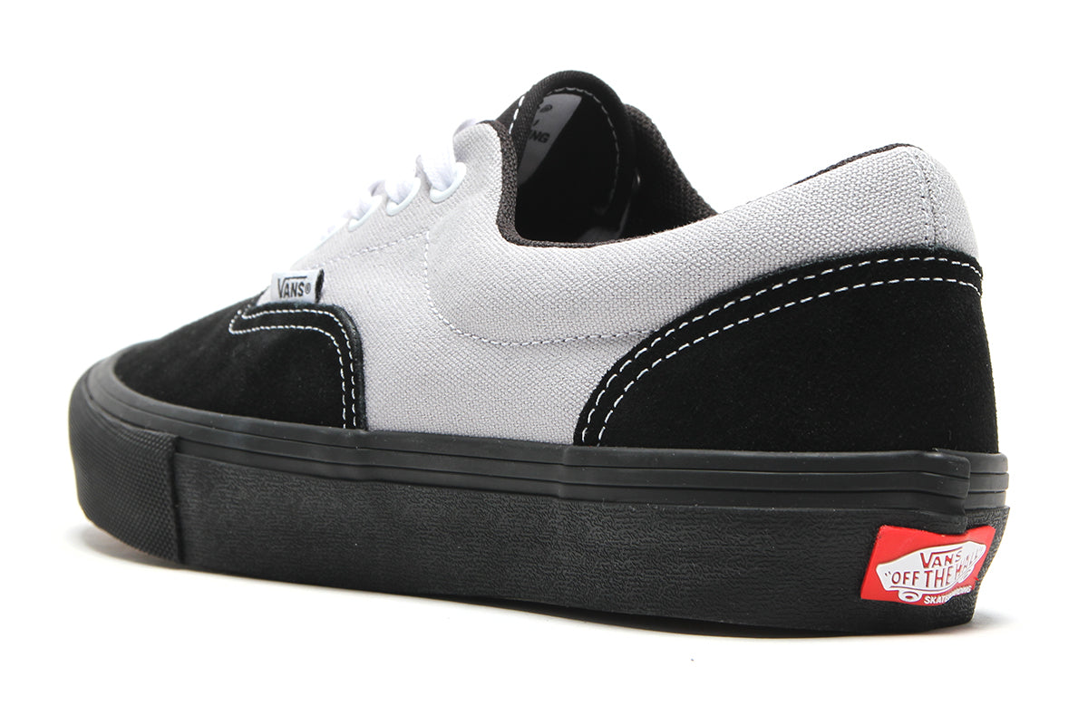 Vans - Skate Era
Style # VN000ECRY631
Color : Black / Light Grey