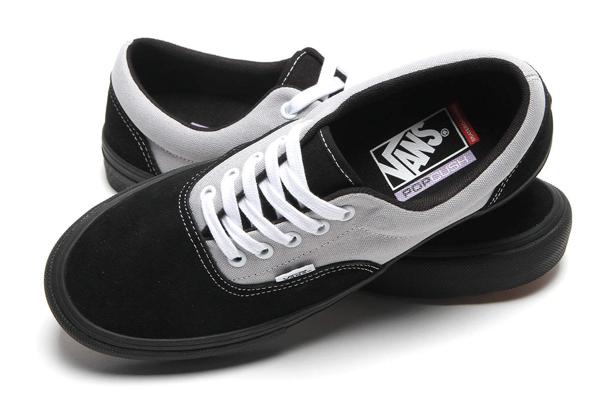 Vans - Skate Era
Style # VN000ECRY631
Color : Black / Light Grey