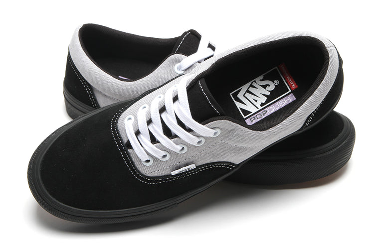 Vans - Skate Era
Style # VN000ECRY631
Color : Black / Light Grey