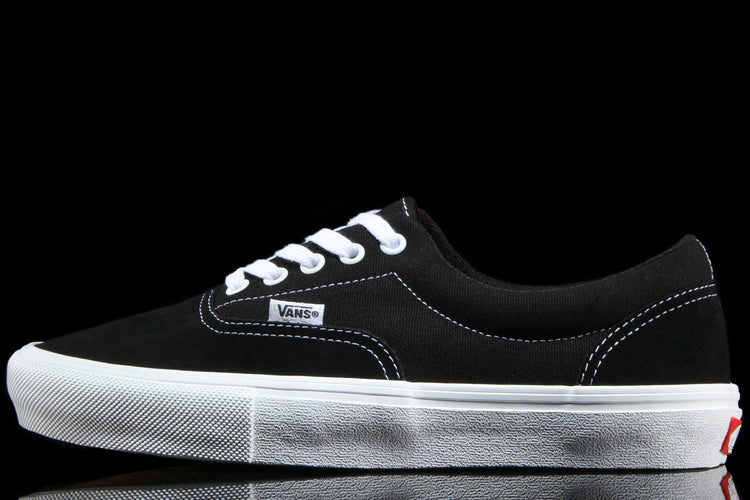 Vans - Skate Era
Style # VN000ECRBA21
Color : Black / White