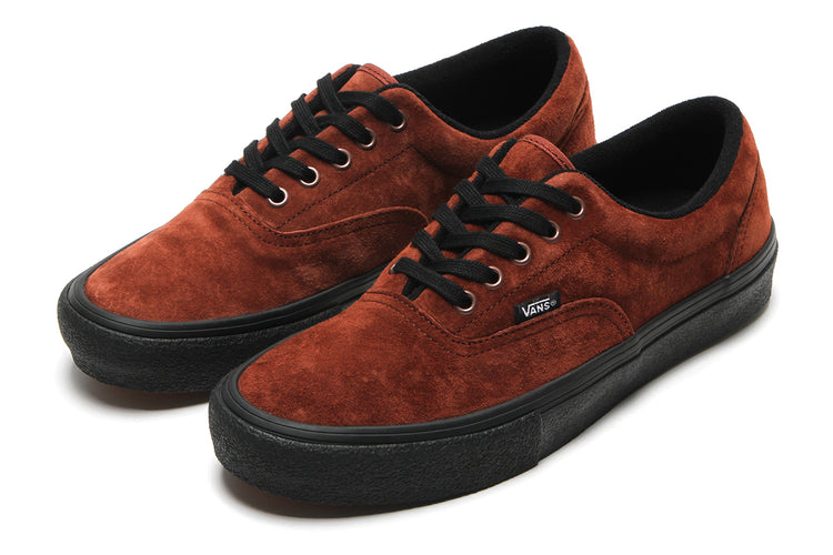 Vans - Skate Era
Style # VN000ECR8D31
Color : Black / Rust