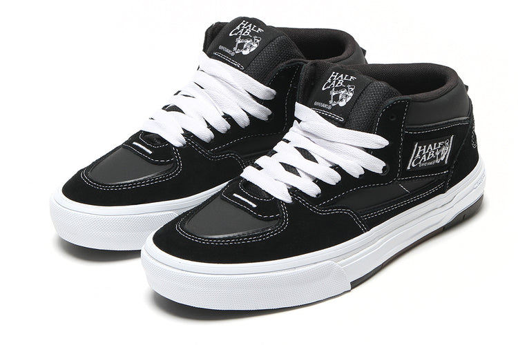 Vans - Skate Half Cab Wafflecup
Style # VN000D9ZBA21
Color : Black / White