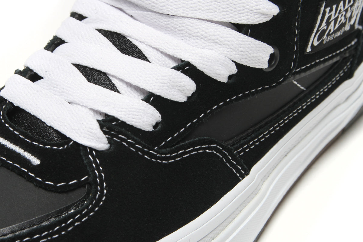 Vans - Skate Half Cab Wafflecup
Style # VN000D9ZBA21
Color : Black / White