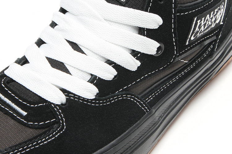 Vans - Skate Half Cab Wafflecup
Style # VN000D9ZKOU1
Color : Black / Asphalt