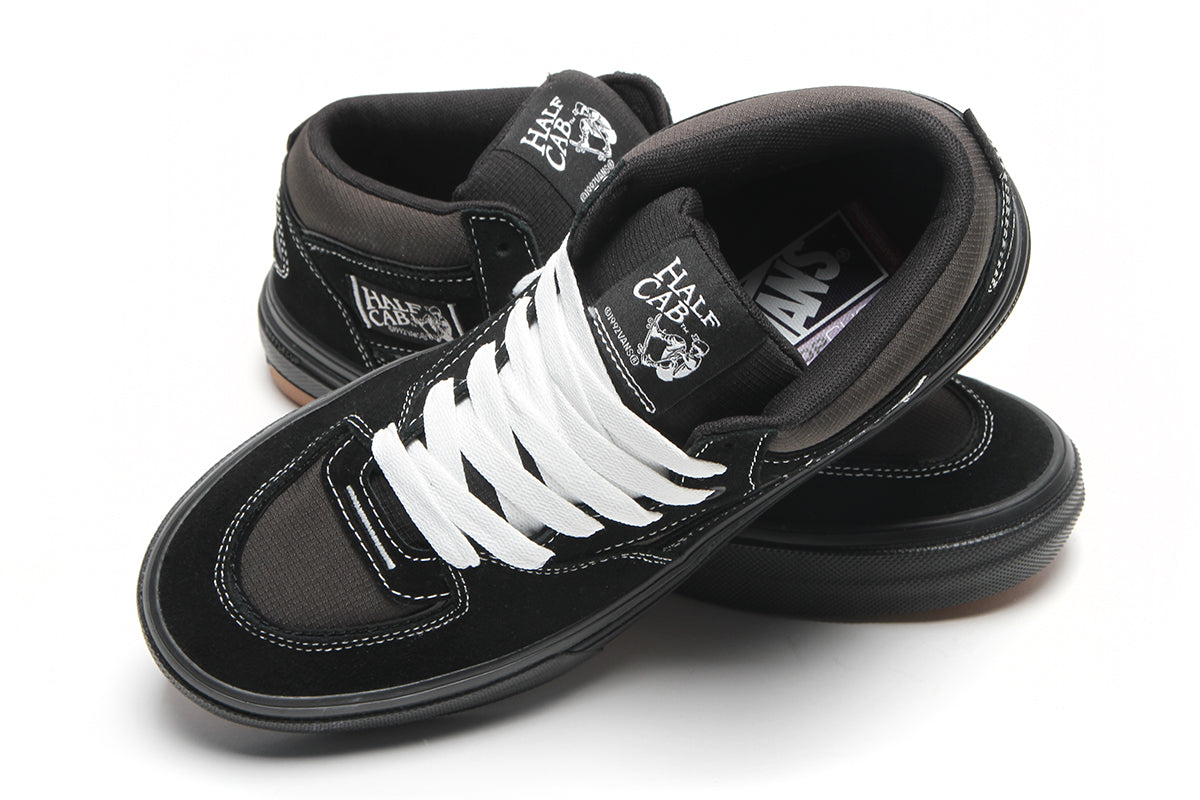 Vans - Skate Half Cab Wafflecup
Style # VN000D9ZKOU1
Color : Black / Asphalt