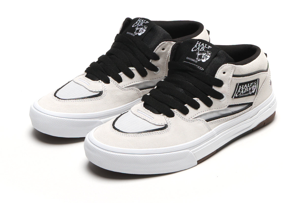 Vans - Skate Half Cab Wafflecup
Style # VN000D9ZYB21
Color : White / Black