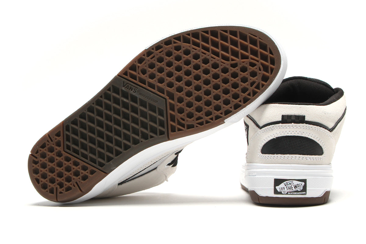 Vans - Skate Half Cab Wafflecup
Style # VN000D9ZYB21
Color : White / Black