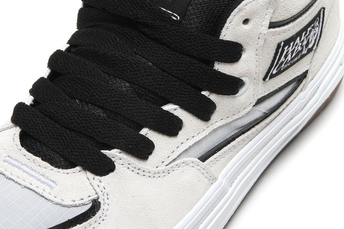 Vans - Skate Half Cab Wafflecup
Style # VN000D9ZYB21
Color : White / Black