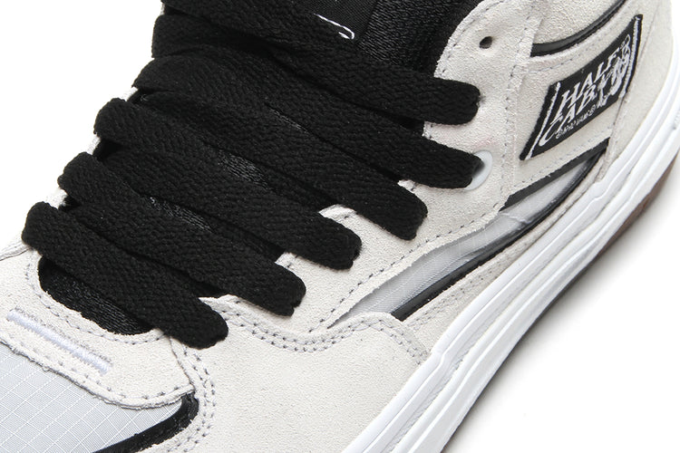 Vans - Skate Half Cab Wafflecup
Style # VN000D9ZYB21
Color : White / Black